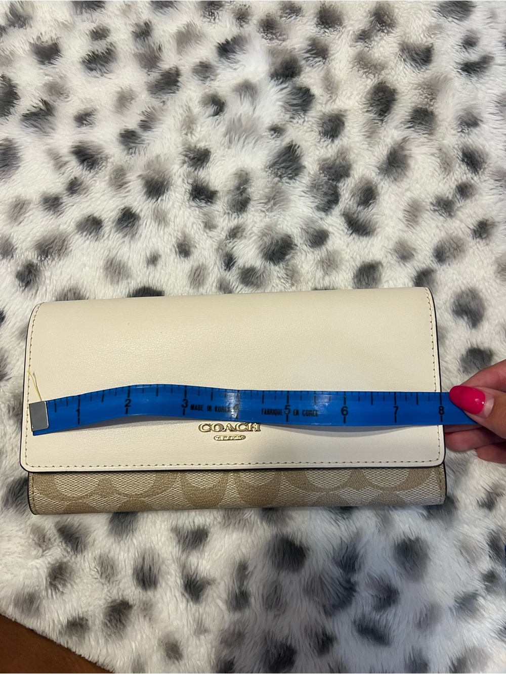 Coach Women's Leather Trifold Wallet in Tan & Cream Signature Canvas - Picture 8 of 11